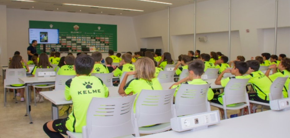 Formación a menores